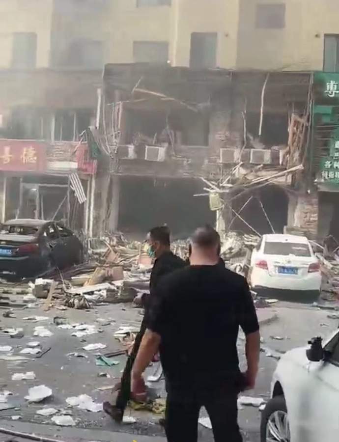 辽宁营口大石桥一门市爆炸 属地街道办：已到现场处置