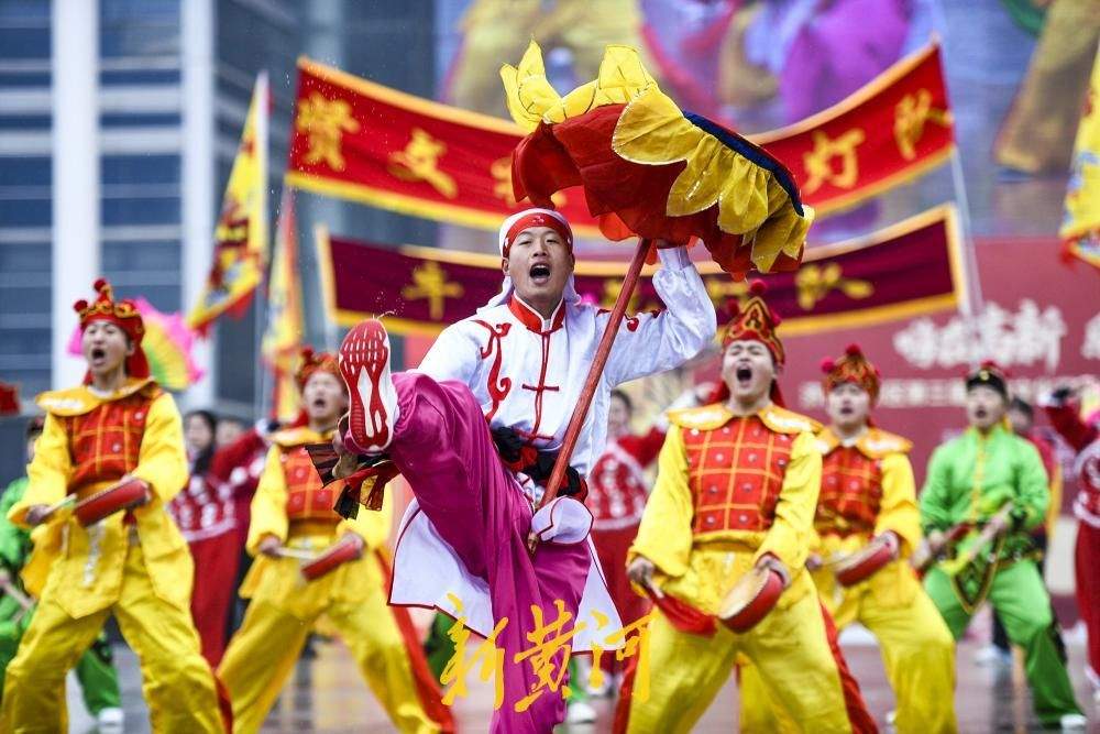 龙腾狮跃闹新春 济南年俗文化节火热上演