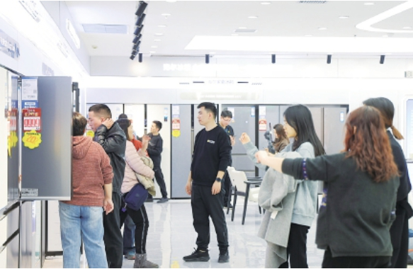 直播间“蹲”半个月,不如实体店十分钟?双11线下找回“安全感”