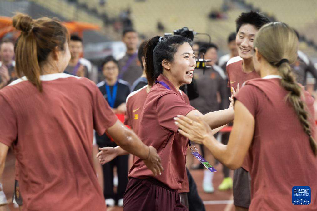 中国女足国家队球员古雅沙退役