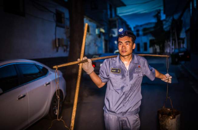 济南“扁担哥”，全国十佳