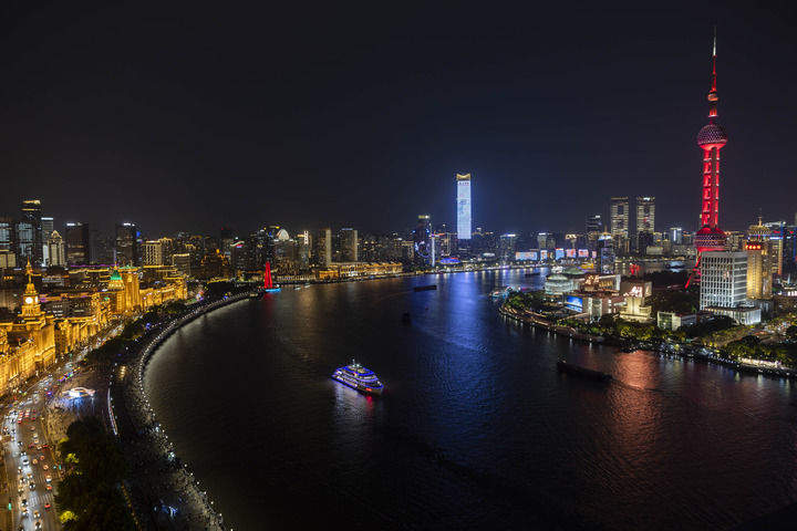 “两山”理念改变中国引领时代