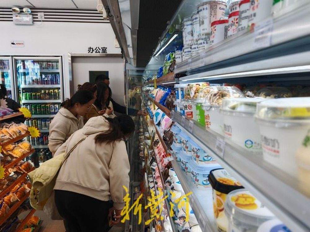 罗森便利店在山东首批开业17家门店，主要分布在历下、高新