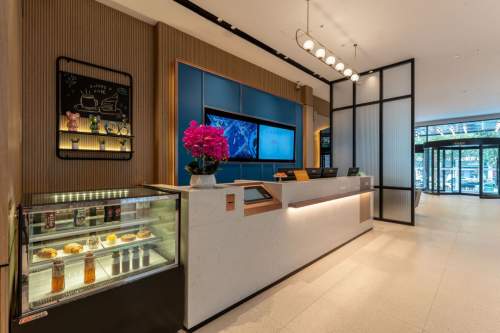 宜尚酒店暑期业绩亮眼：多店连日满房显韧性
