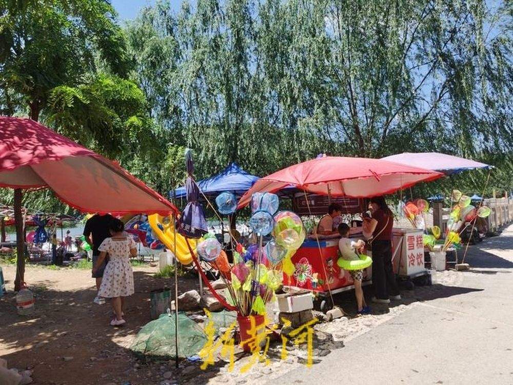戏水纳凉、生态露营、音乐晚会……潺潺玉水 顶“流”出圈