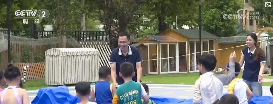 破解暑期“看护难”：暑托班亮点纷呈 托起多彩假期