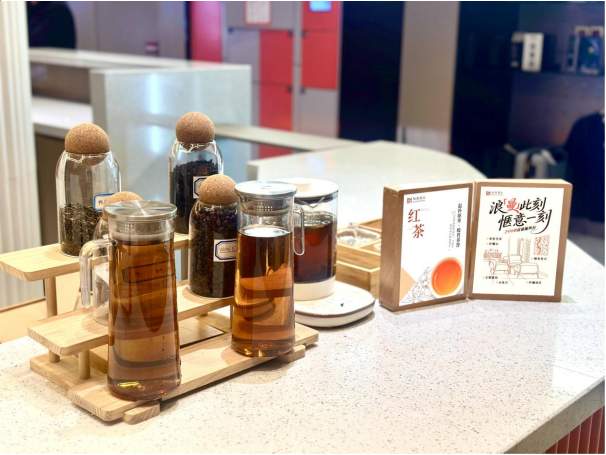 从功能满足到情感共鸣：柏曼酒店用一杯茶演绎品牌服务温度