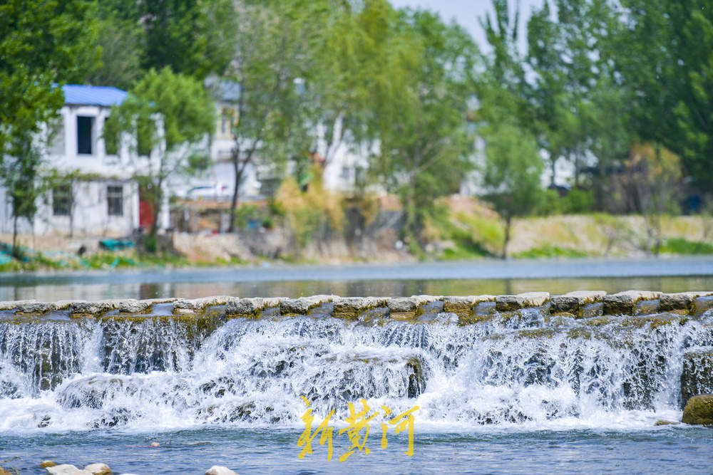 水库放水为地下补源 济南乡村网红打卡点现激流飞瀑