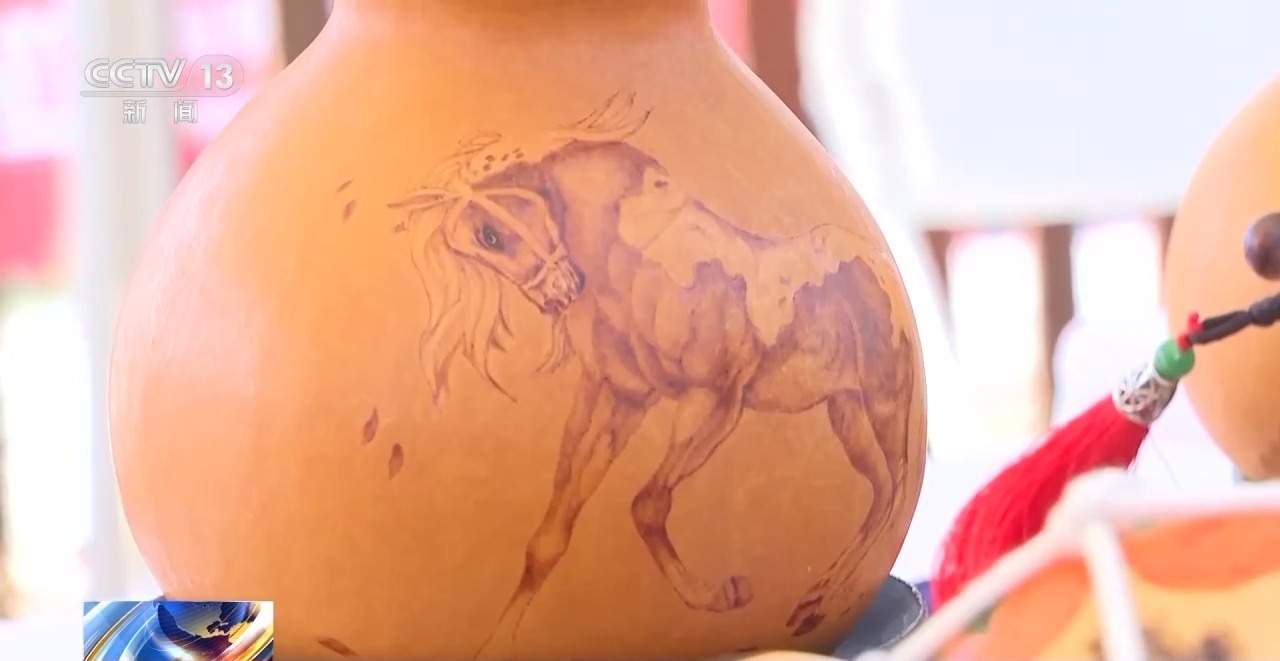 哈尔滨市民游客-20℃吃冰 还有这些“冰雪+”玩法