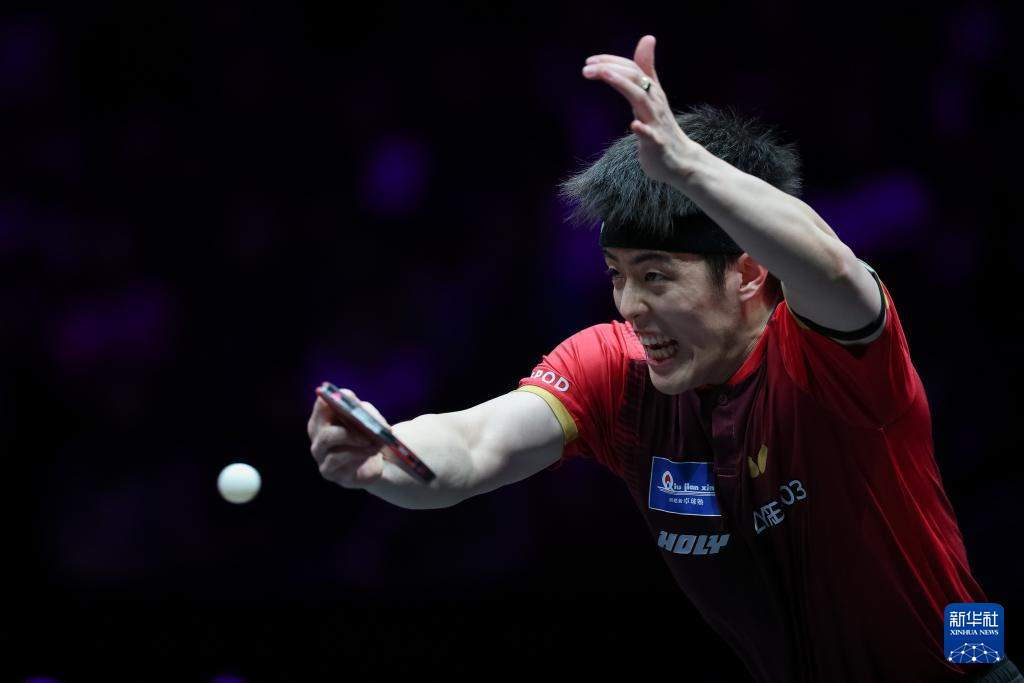 乒乓球——WTT重庆冠军赛：梁靖崑无缘男单八强