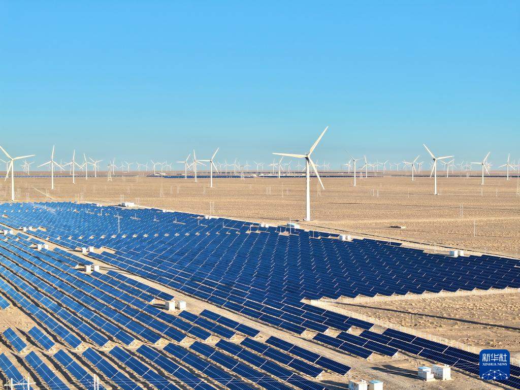 中国经济样本观察·县域样本篇丨面对石油资源枯竭，这座戈壁小城是如何走出困境的？