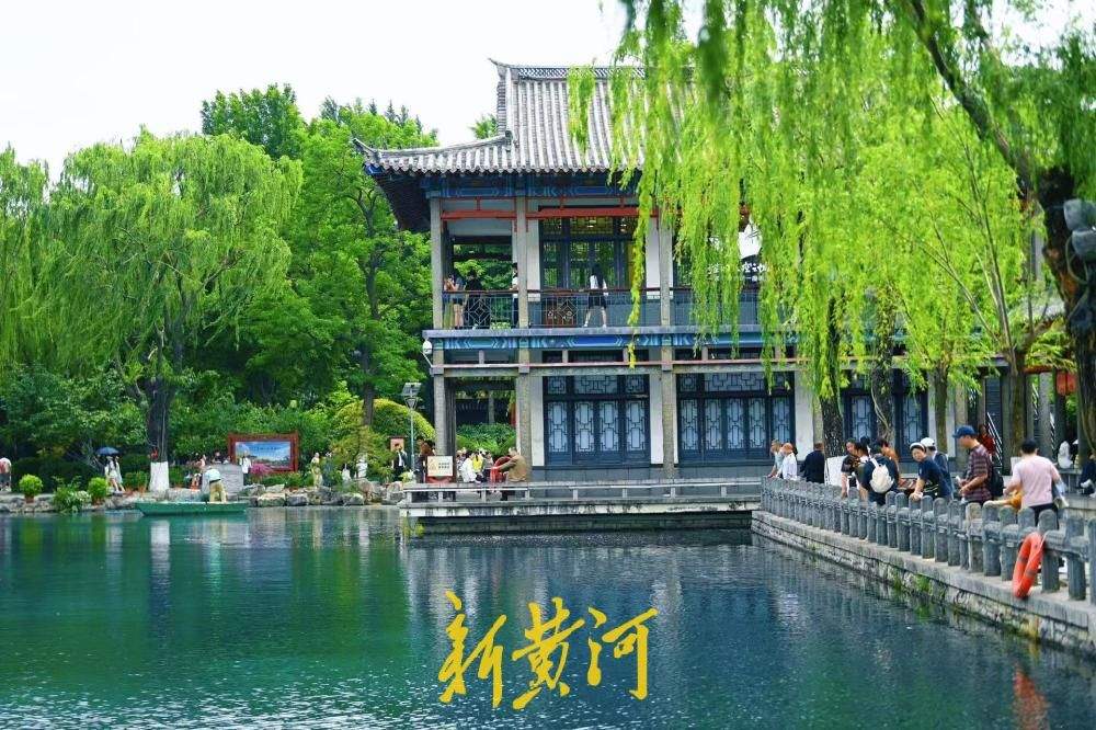 消夏纳凉好去处，济南五龙潭人气持续高涨