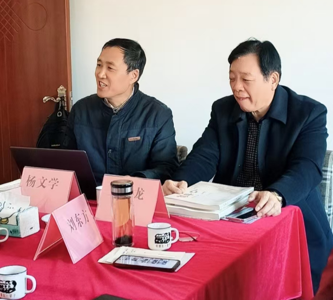 翰墨映初心 诗书述流年——王安龙《踏歌行》诗书文集座谈会在济南举行