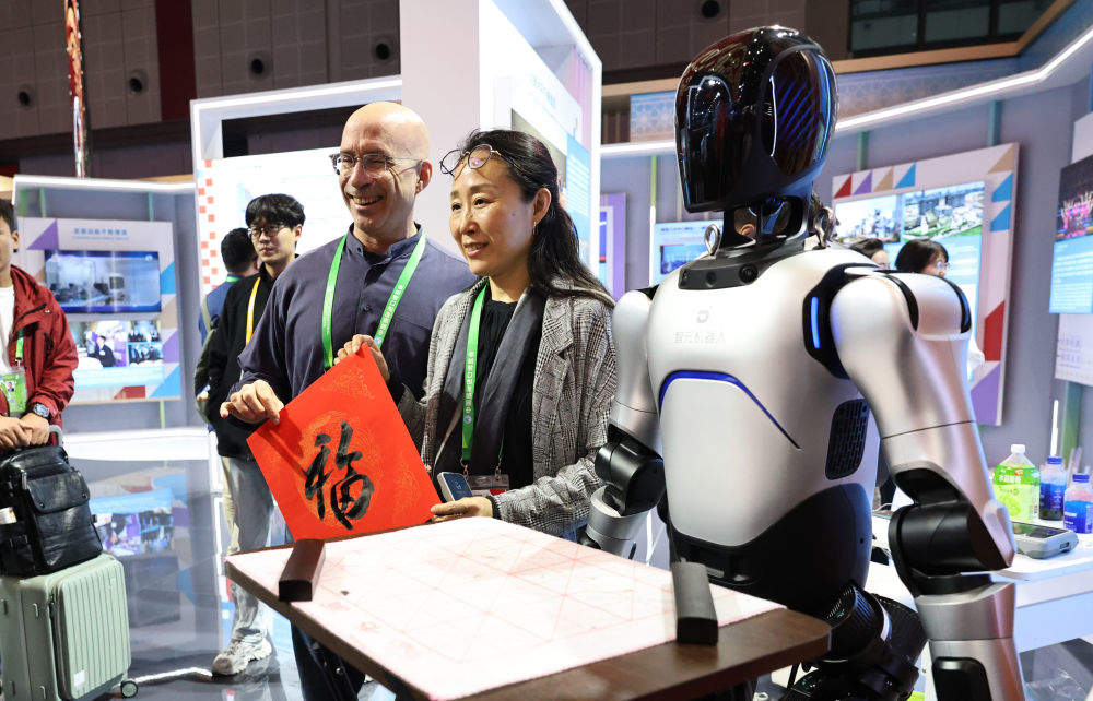 从“东方之约”到“世界机遇”:高水平开放的进博实践