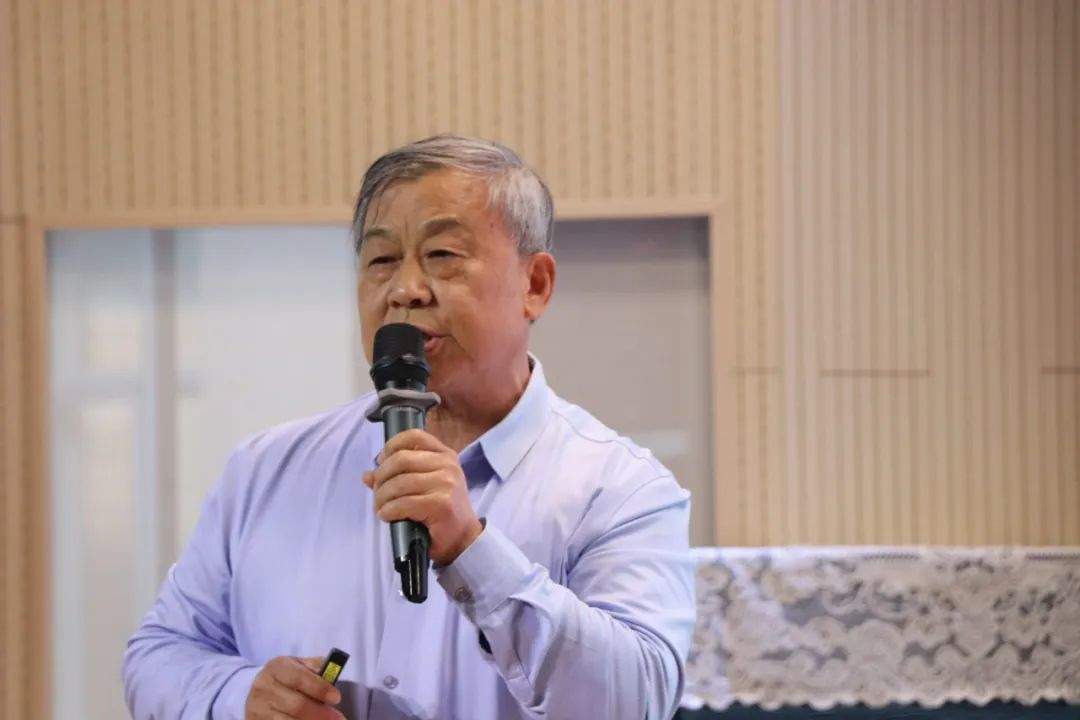 【三引导行动】济南高新区东城逸家小学“逸家好家风八大行动”成果展示 暨家风教育研讨会