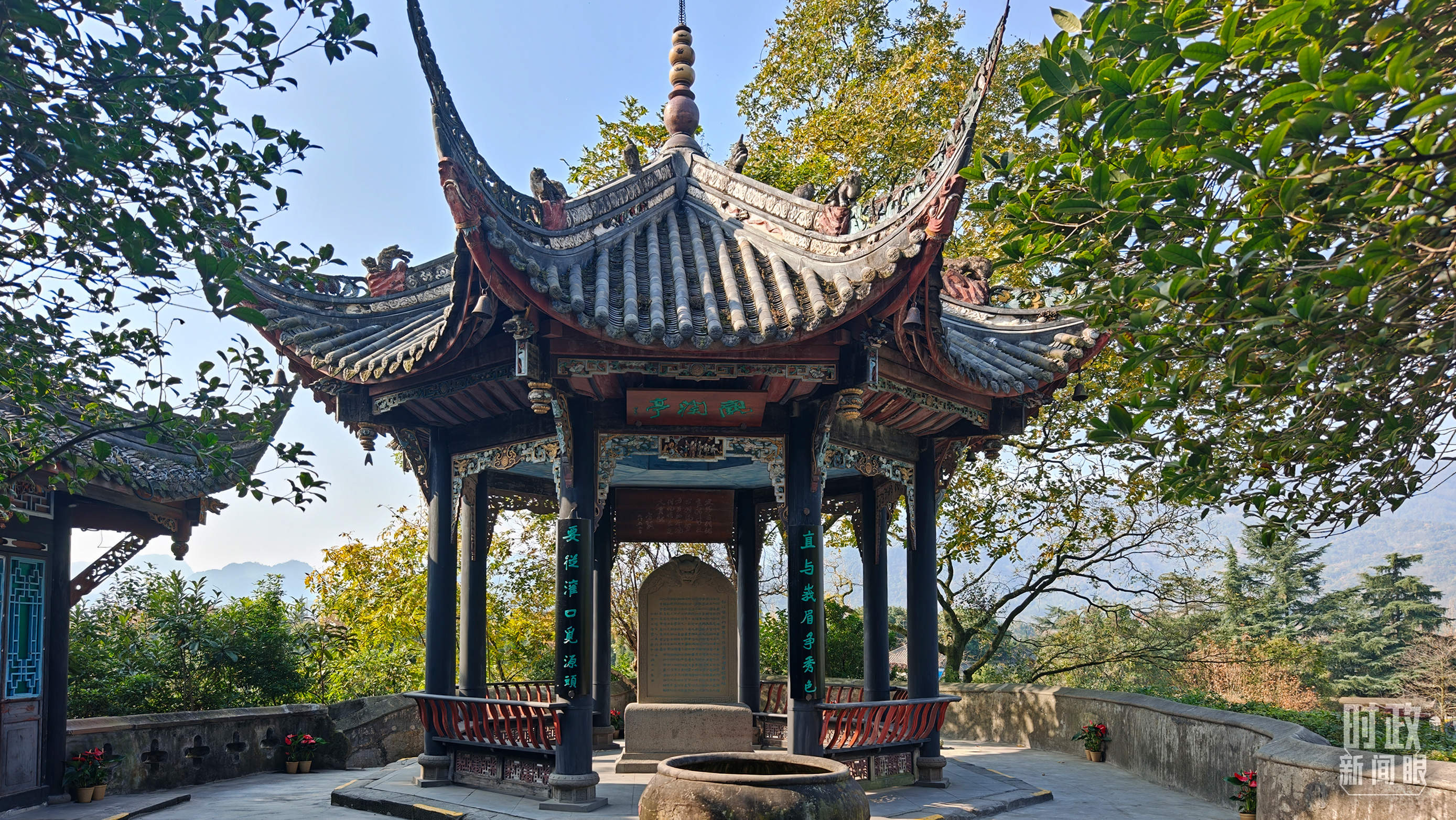 时政新闻眼丨从中法元首会晤的四个“特殊”，读懂大国相处之道