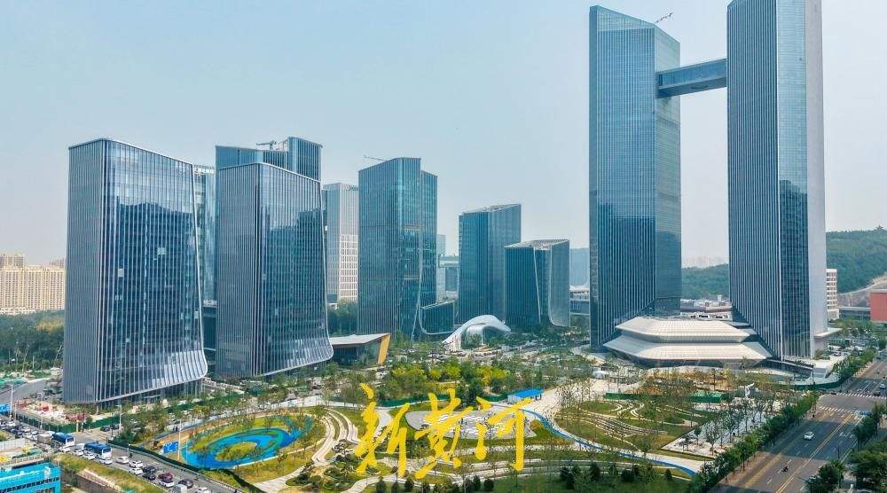 济南海右人才公园项目建设初具规模，将构建“公园—商业—办公”产城生态