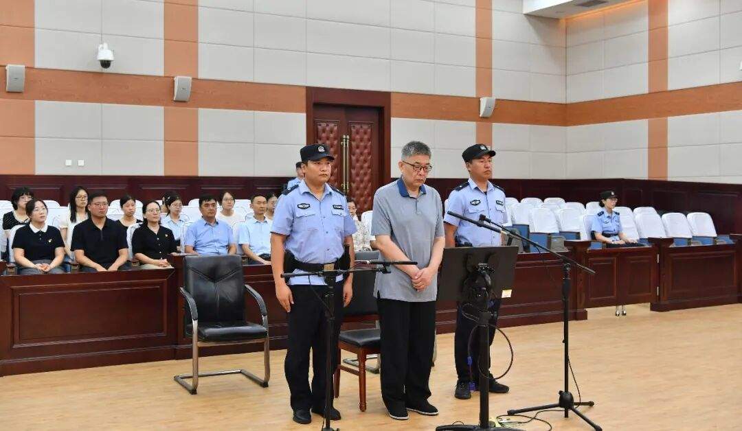 菏泽市鄄城县委原书记、二级巡视员孙伟受贿案一审公开宣判