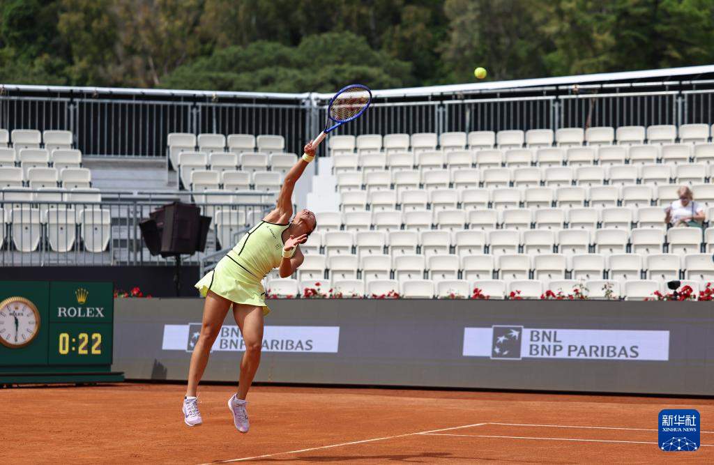 WTA1000罗马站：郑钦文晋级