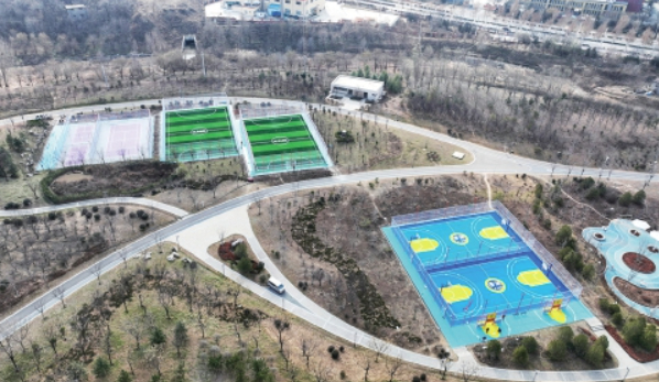 兴隆公园运动场地初具规模