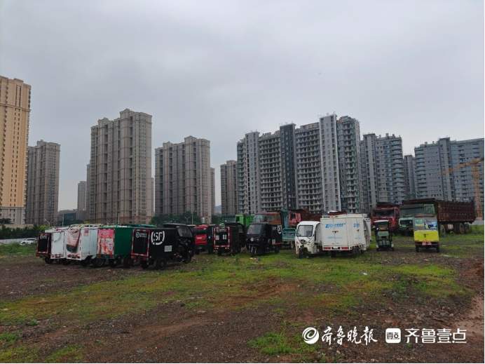 2150元拼出“马路刺客”！骑了20年才知是机动车，济南“老头乐”治理如何破局？