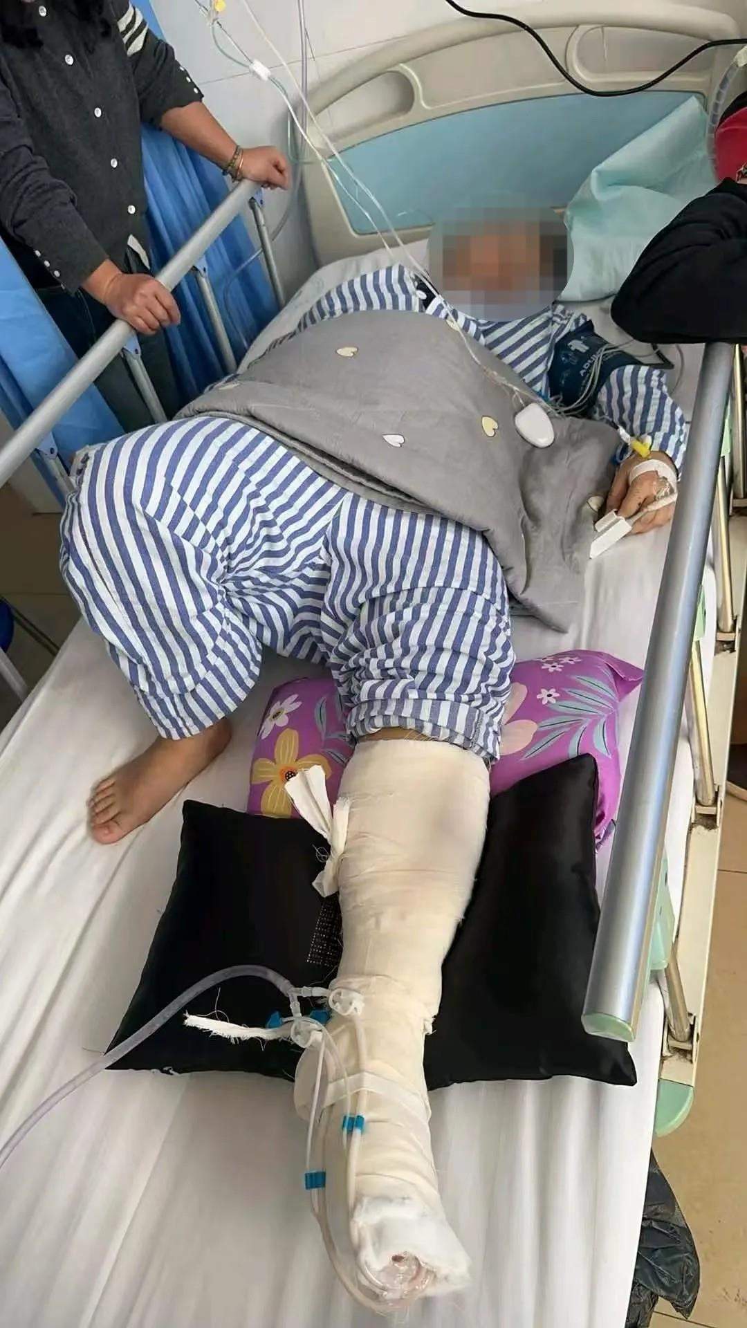 边充电边玩手机被电击？这些习惯赶紧改→