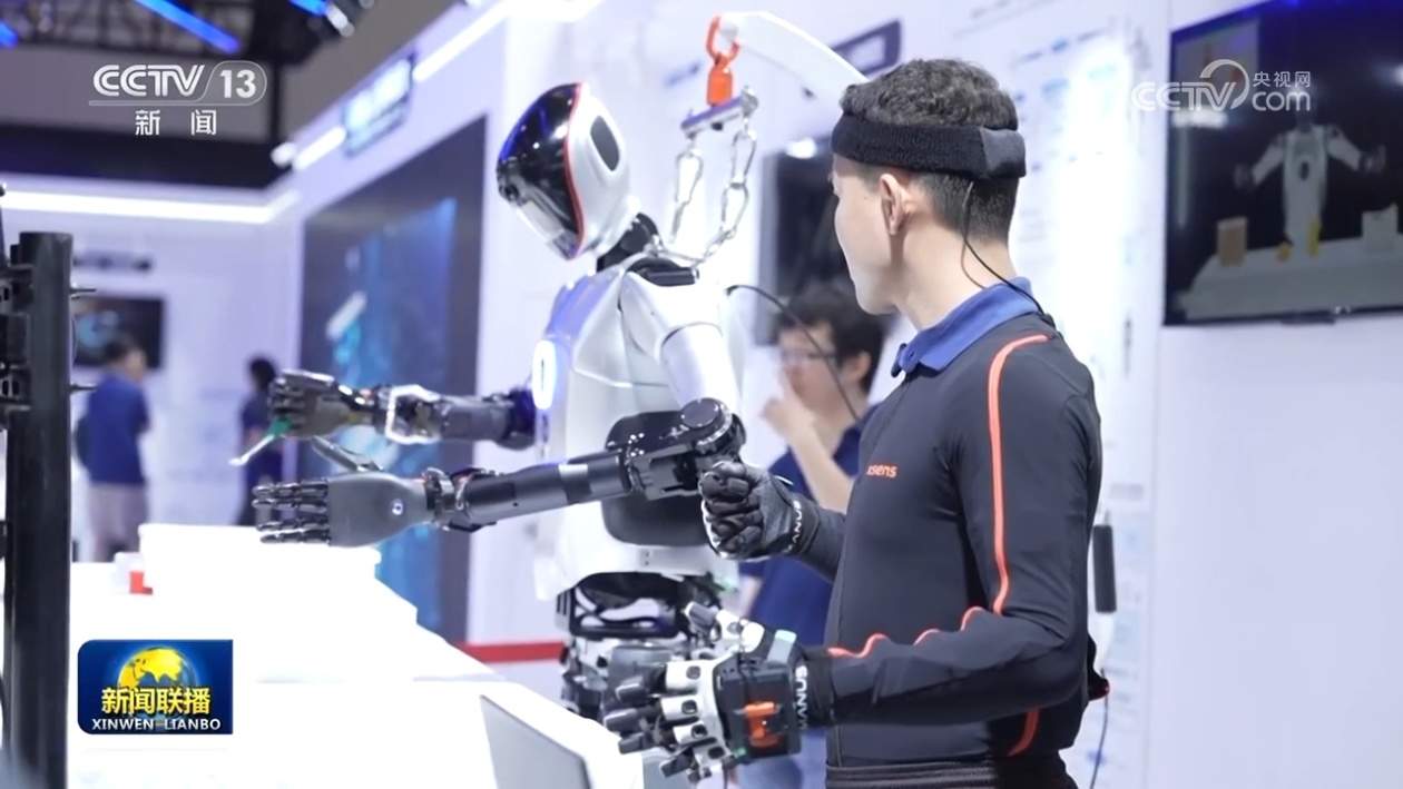 一季度我国装备制造业增加值同比增长10.9%