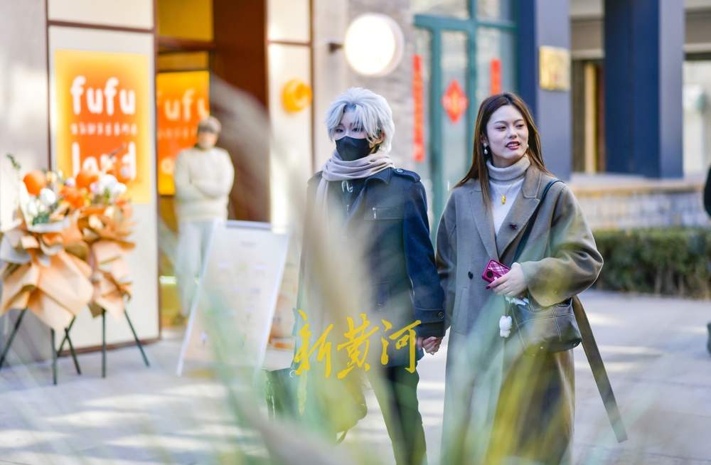 老商埠穿花衣 增添绿意迎春来