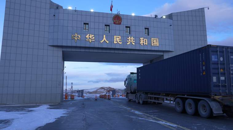 新春走基层·边疆万里行④|达坂枣红浓,国门藏蓝深