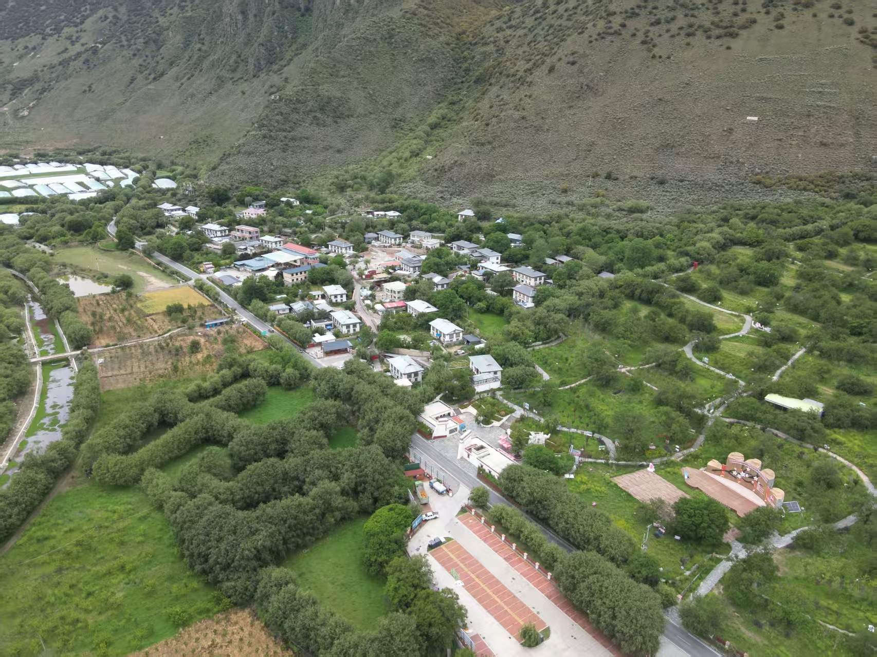 脱贫村的这五年 