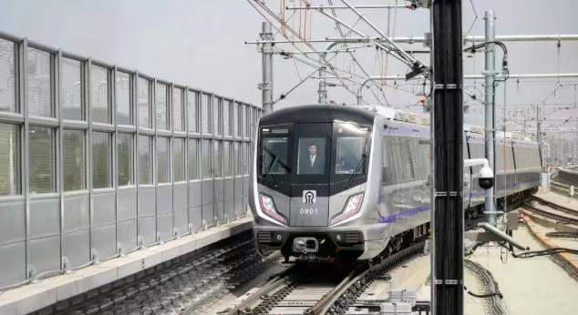 “轨道+低空”融合发展“地铁大脑”问剑“天空之城”！山东交控打造千亿级低空经济新引擎