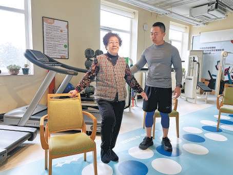 将“活力老人”拒之门外？健身房如何更适老