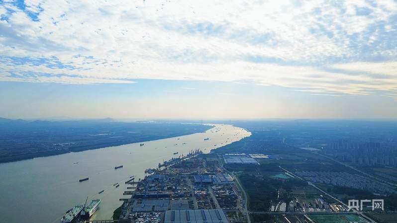 【开局之年看中国·遇见不一样的江苏】从老建筑到古运河 扬州这样“有机”生长