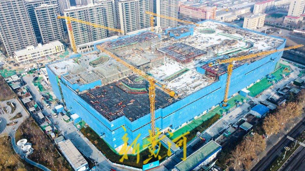 济南西城新商业综合体初具规模  二期商街主体已建成