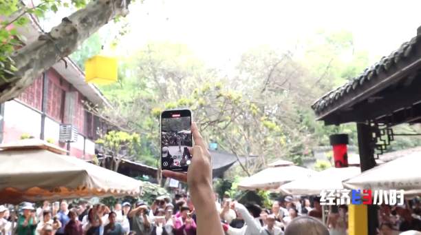 新消费催生新职业 年轻人解锁这些新赛道