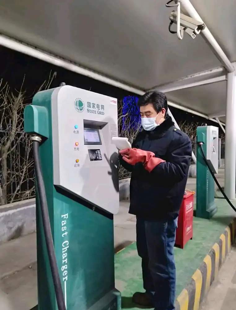 济南蛋雕传人发简历招徒：倾囊相授，蛋液管够