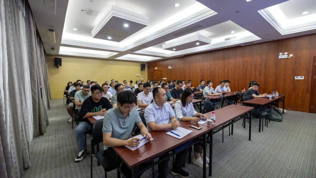 【创新赋能·数字领航】上海大学悉尼工商学院-城市运营科创赋能专题培训班圆满结业