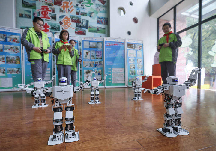 加快赋能千行百业 持续优化产业生态——浙江推动人工智能健康有序发展观察