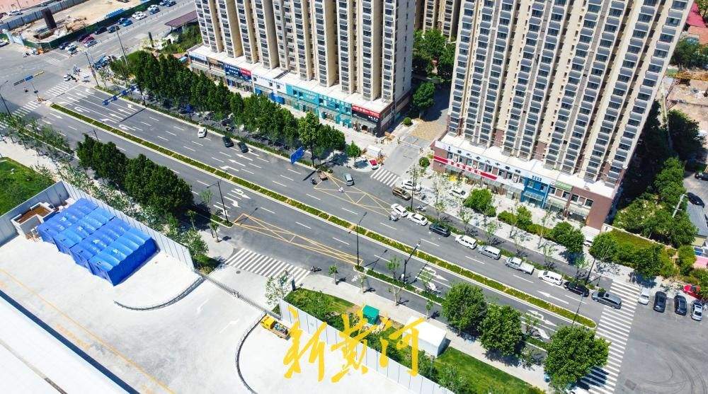 路网“成环”停车扩容 济南首家山姆会员商店周边道路全线开通