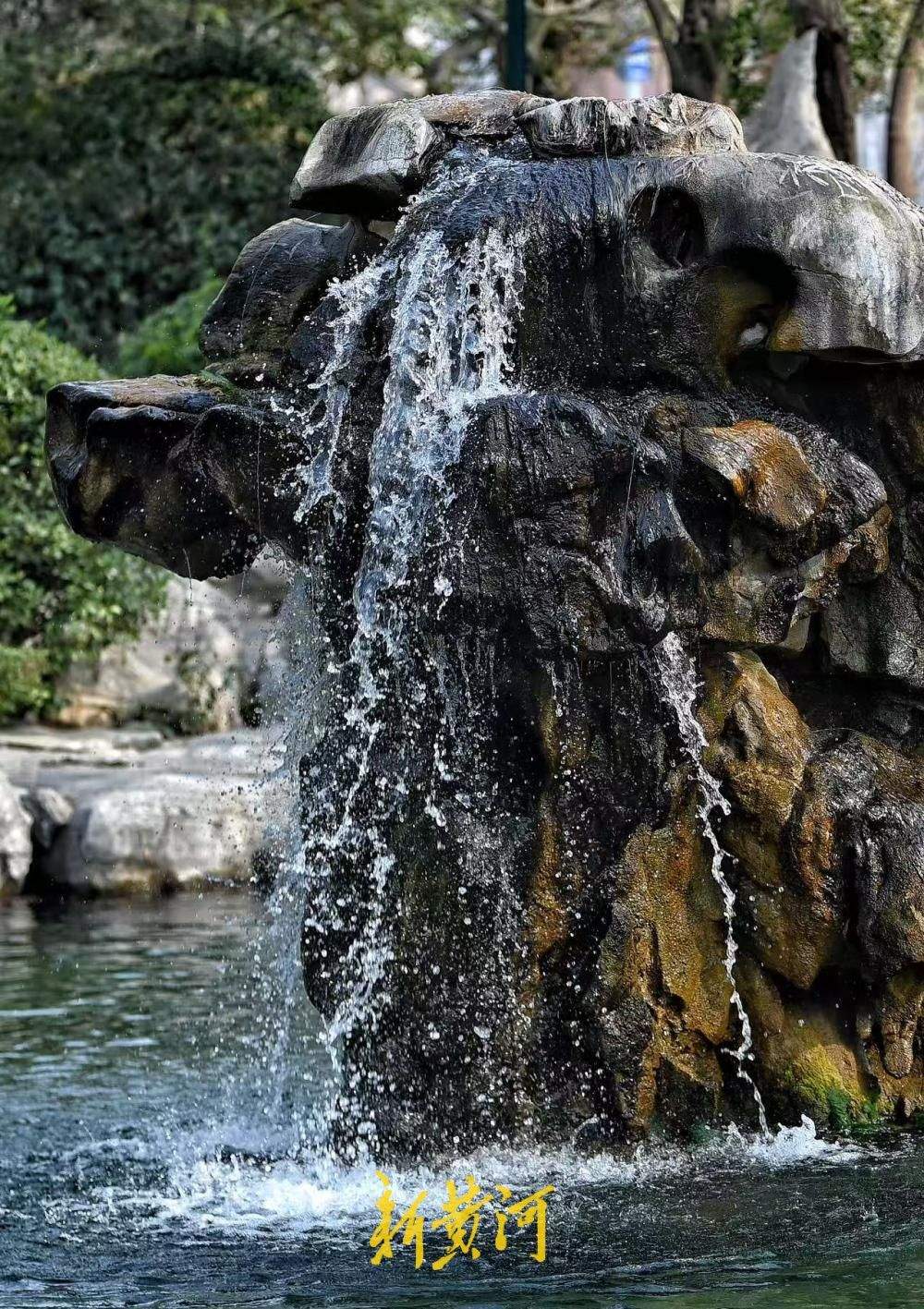 春日泉涌，“月牙飞瀑”胜景已持续近200天