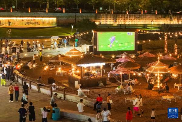 夜演、夜航、夜宿……解锁夜经济N种模样
