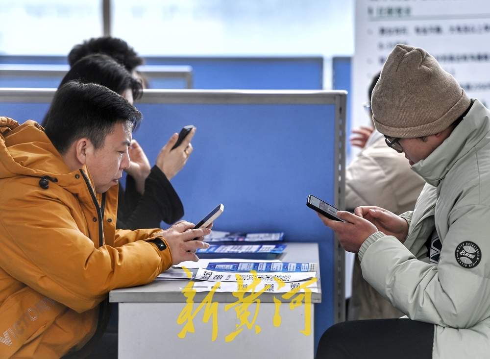 500+岗位来袭！济南春风行动招聘会开启AI带岗新潮流