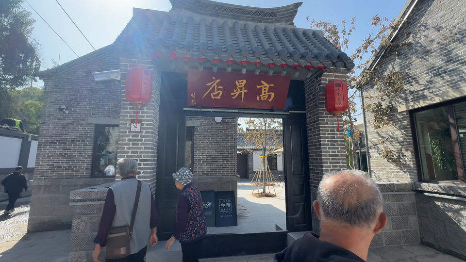 济南新增网红打卡地！来西更道街，在诗词长廊、观泉花窗里寻觅老济南