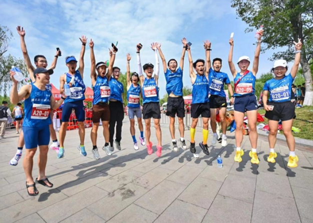 济南：泉城名士多 海右人才涌