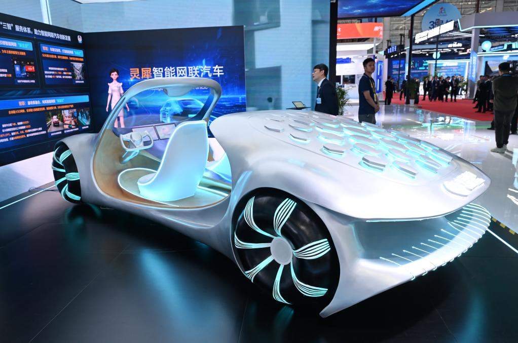 数字中国十载潮涌，神州加“数”奔腾