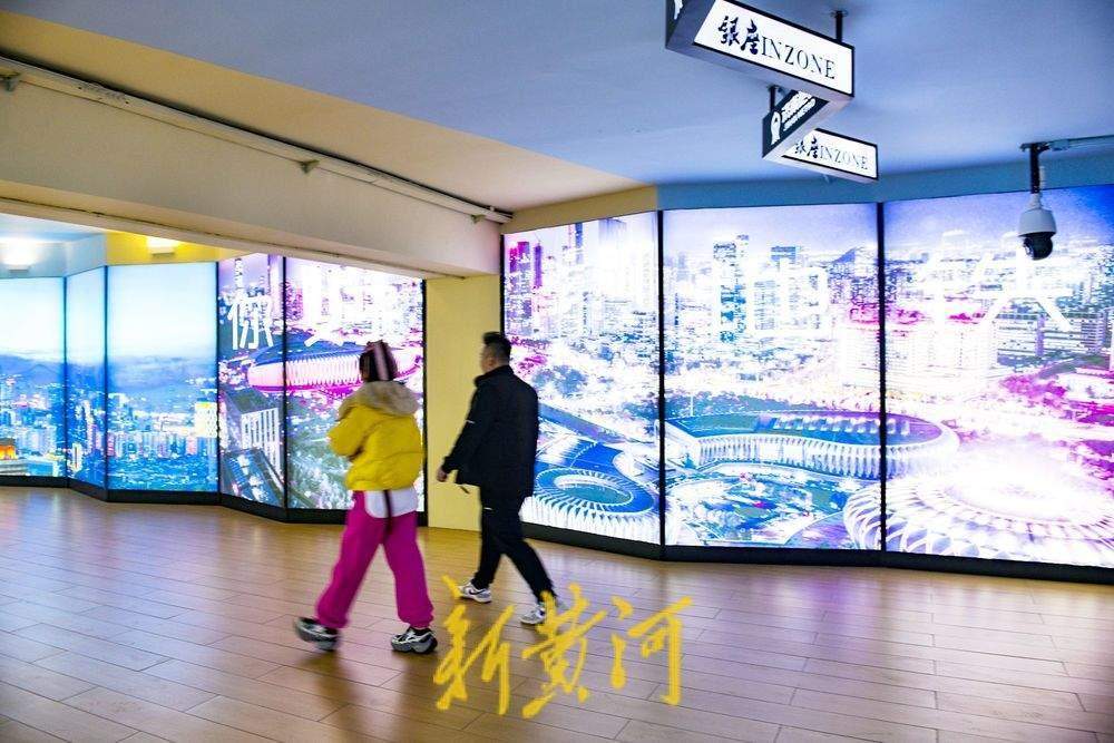 出站通道展城市之美 济南地铁4号线实现“地铁+商业”无缝衔接