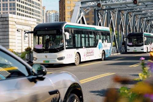 巨星传奇“周同学”IP引爆上海:一场演唱会如何激活整座城市的文旅经济