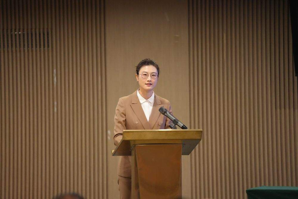 丁宁当选北京市乒协会长 张怡宁当选理事