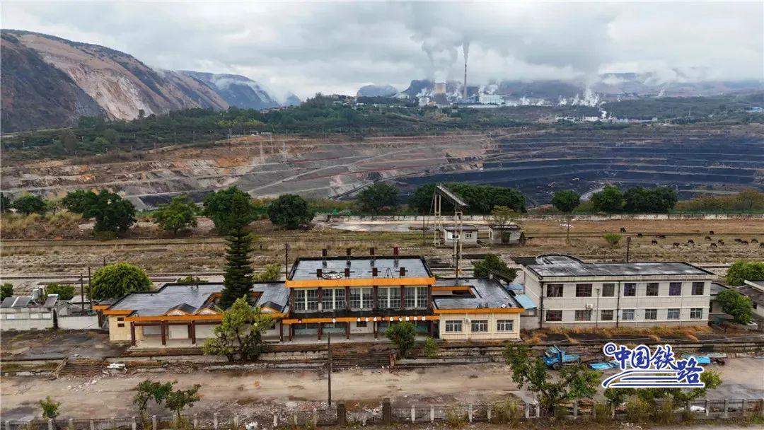 龙年大吉!“龙”字号车站送上祝福