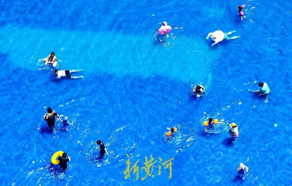 济南藏着一处绿洲里的“蓝海”，夏天成孩子们觅凉好去处